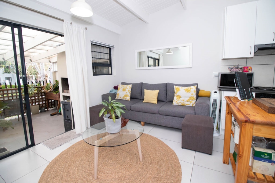 2 Bedroom Property for Sale in Burgundy Estate Western Cape